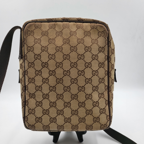 GUCCI GG Canvas Camera Shoulder Crossbody Bag..Authentic.. - Picture 4 of 16